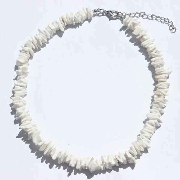 White seashell necklace - Image 3