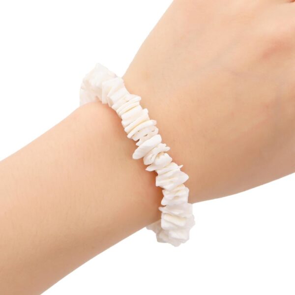 White seashell bracelet