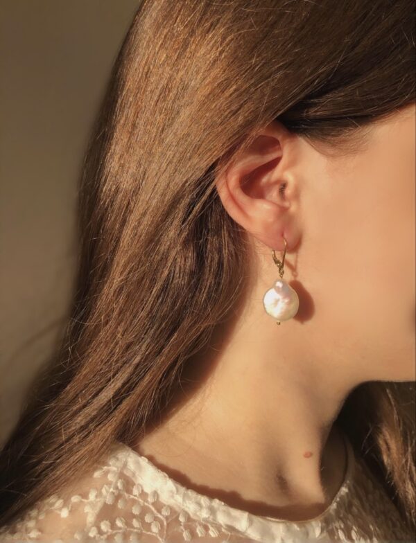 pearl round earrings - Image 2