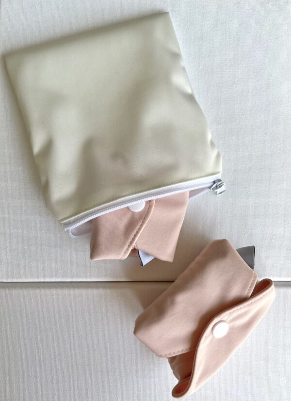 Cloth Menstrual Pad Bag – Waterproof - Image 2
