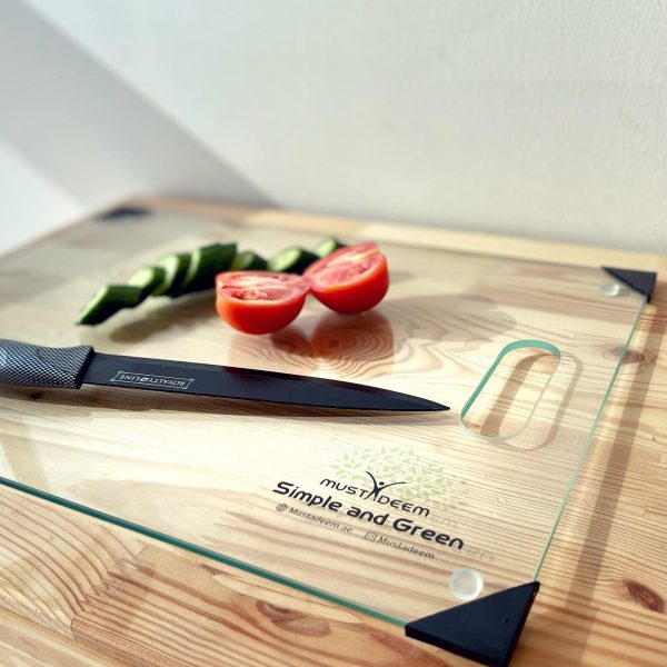 Glass cutting board